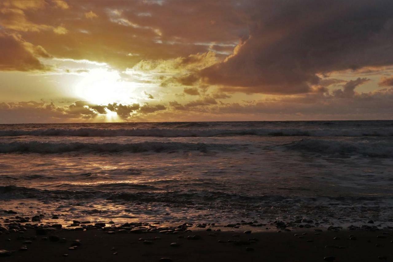 Oasis Atlantico: Rincon Secreto Al Pie De Los Senderos Azano Exteriér fotografie